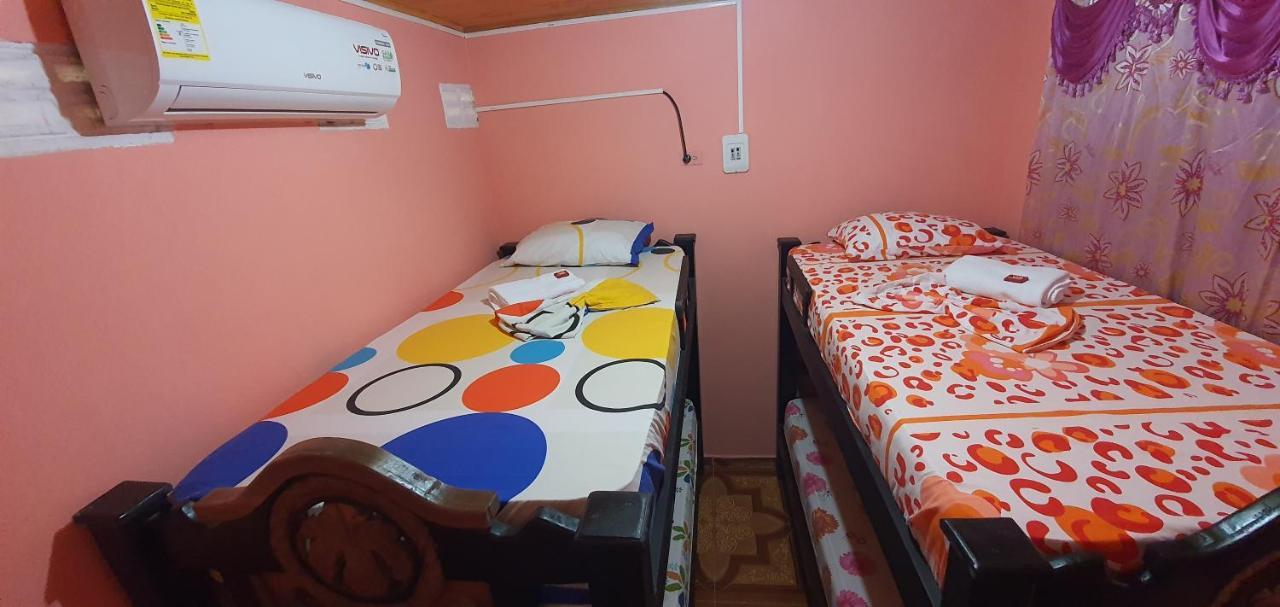 Hostal Happy Day Cartagena Exterior photo